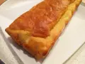 Bizcocho dorado y esponjoso, perfecto para un desayuno o merienda saludable. Este bizcocho con stevia es ideal para quienes cuidan su alimentación.